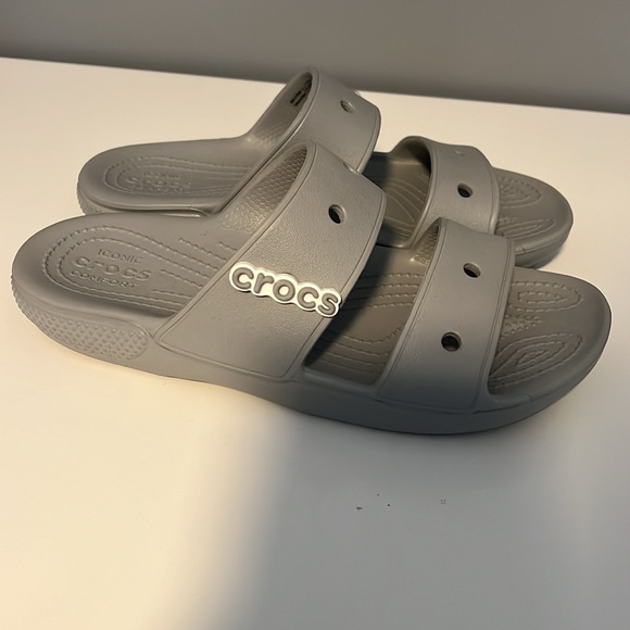 Women’s Crocs - Picture 3 of 5
